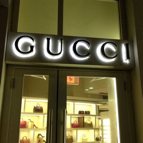 gucci in puerto rico